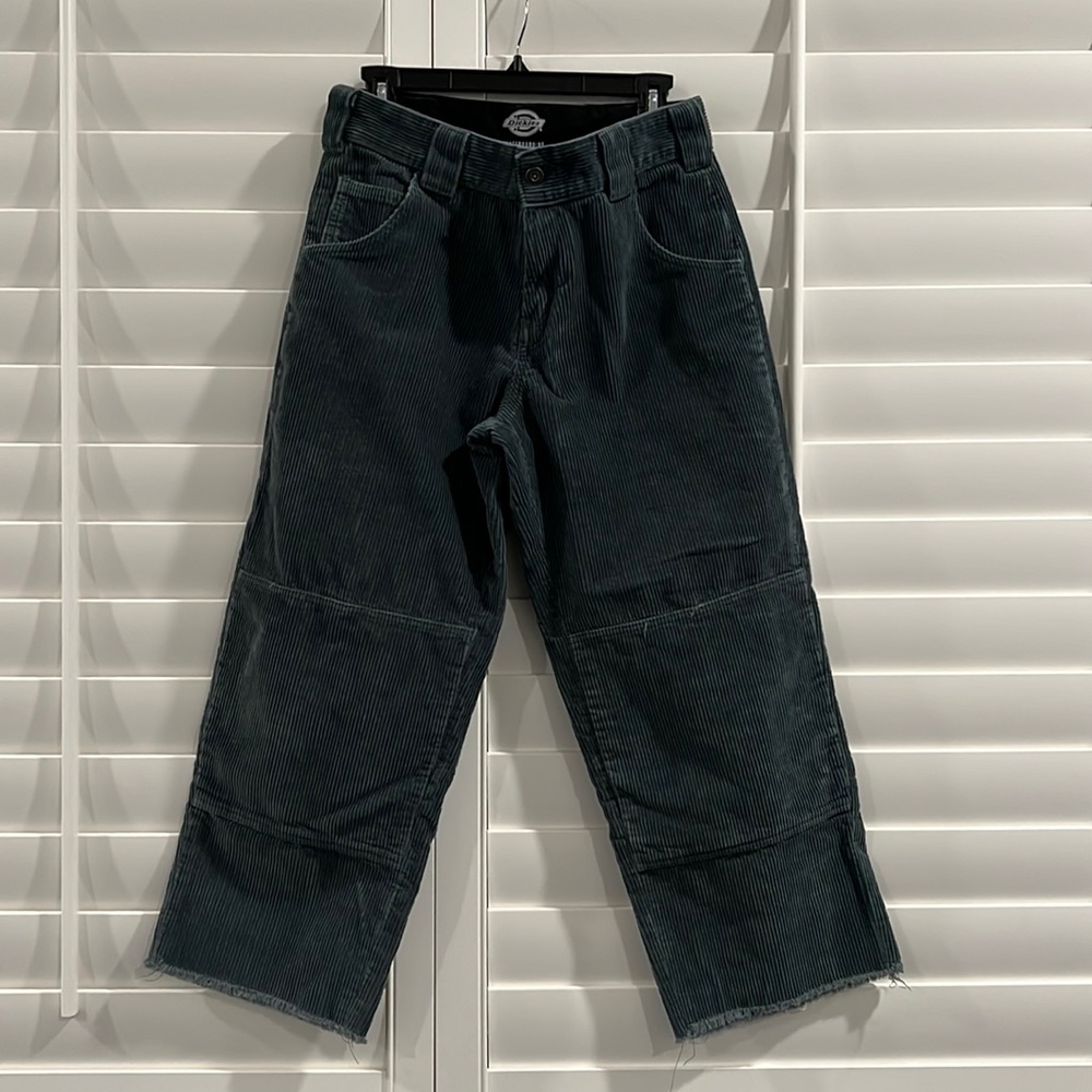 Dickies skateboarding corduroy pants.